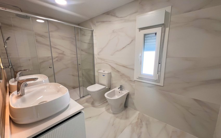 Reventa - Villa -
Torrevieja - Los Balcones