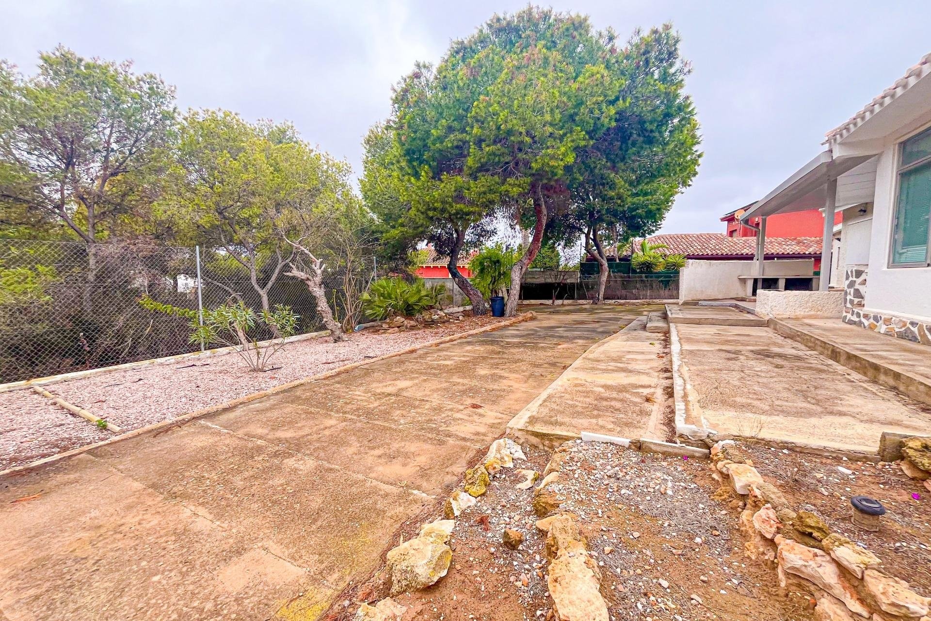 Reventa - Villa -
Torrevieja - Los Balcones