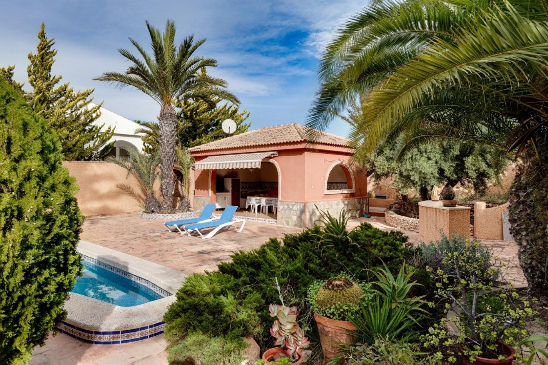 Reventa - Villa -
Torrevieja - San Luis
