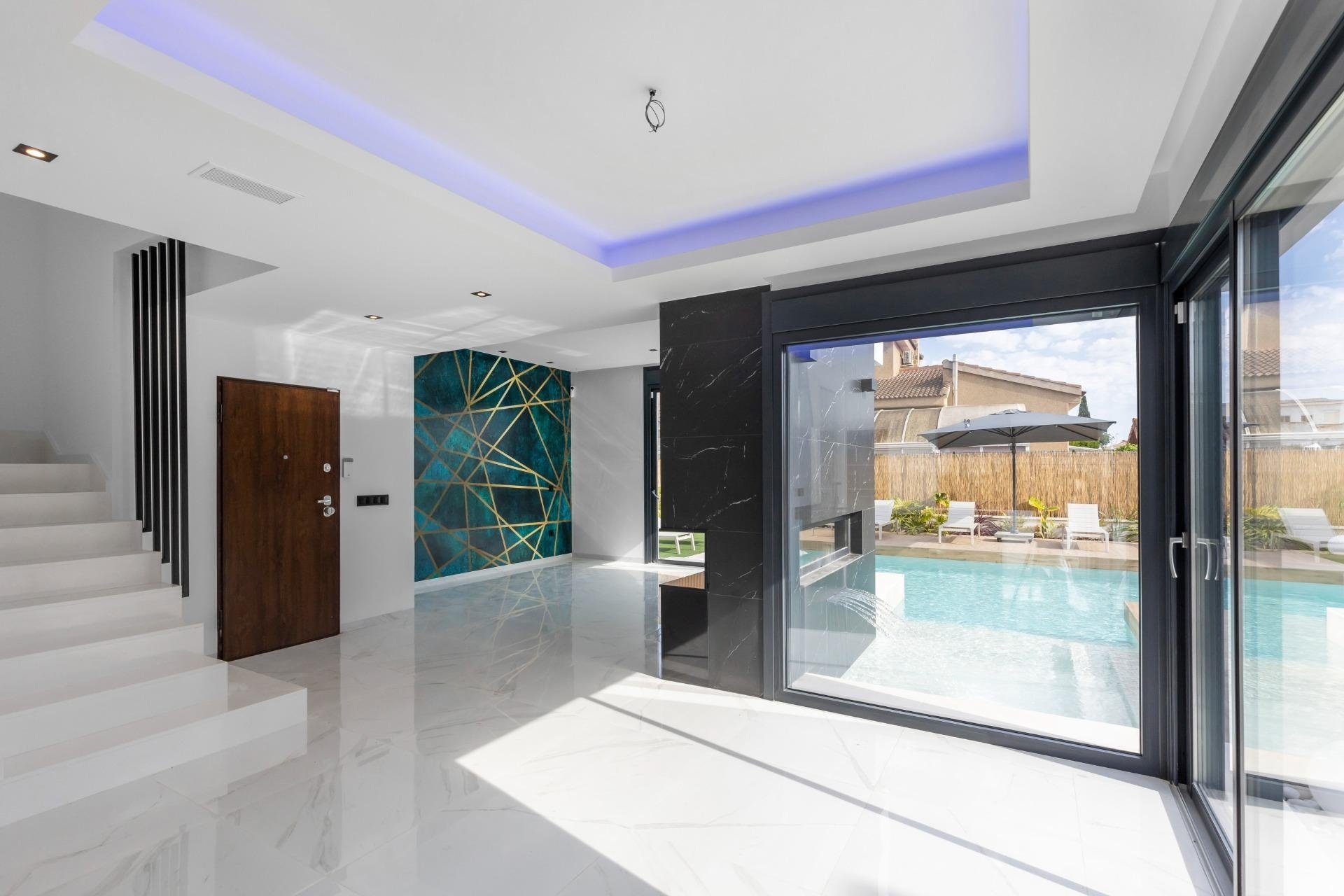 Reventa - Villa -
Torrevieja - Torreta Florida