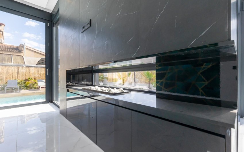 Reventa - Villa -
Torrevieja - Torreta Florida