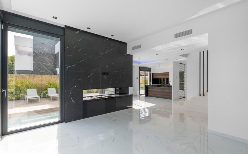 Reventa - Villa -
Torrevieja - Torreta Florida