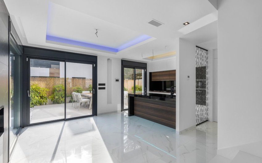 Reventa - Villa -
Torrevieja - Torreta Florida