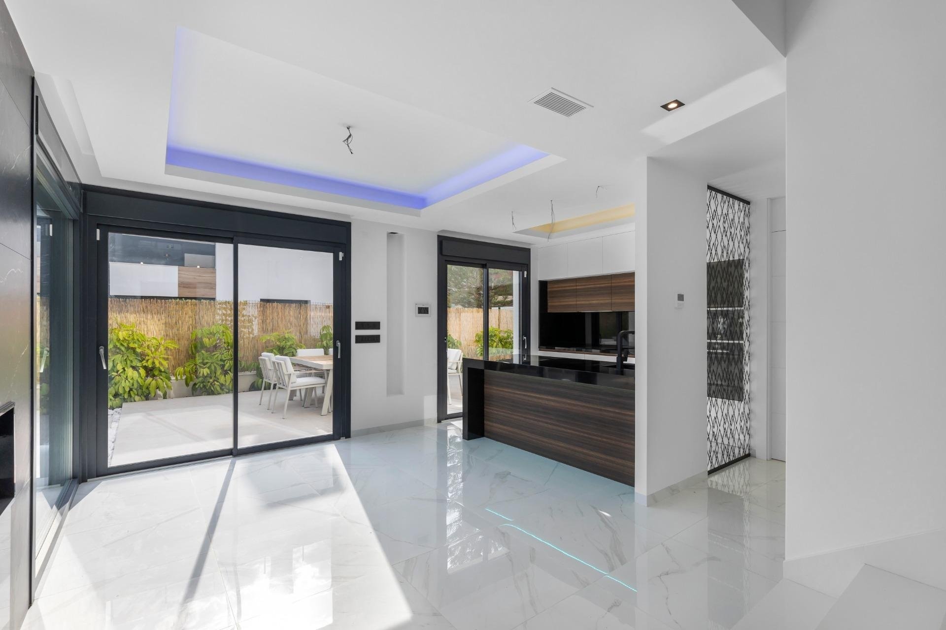 Reventa - Villa -
Torrevieja - Torreta Florida