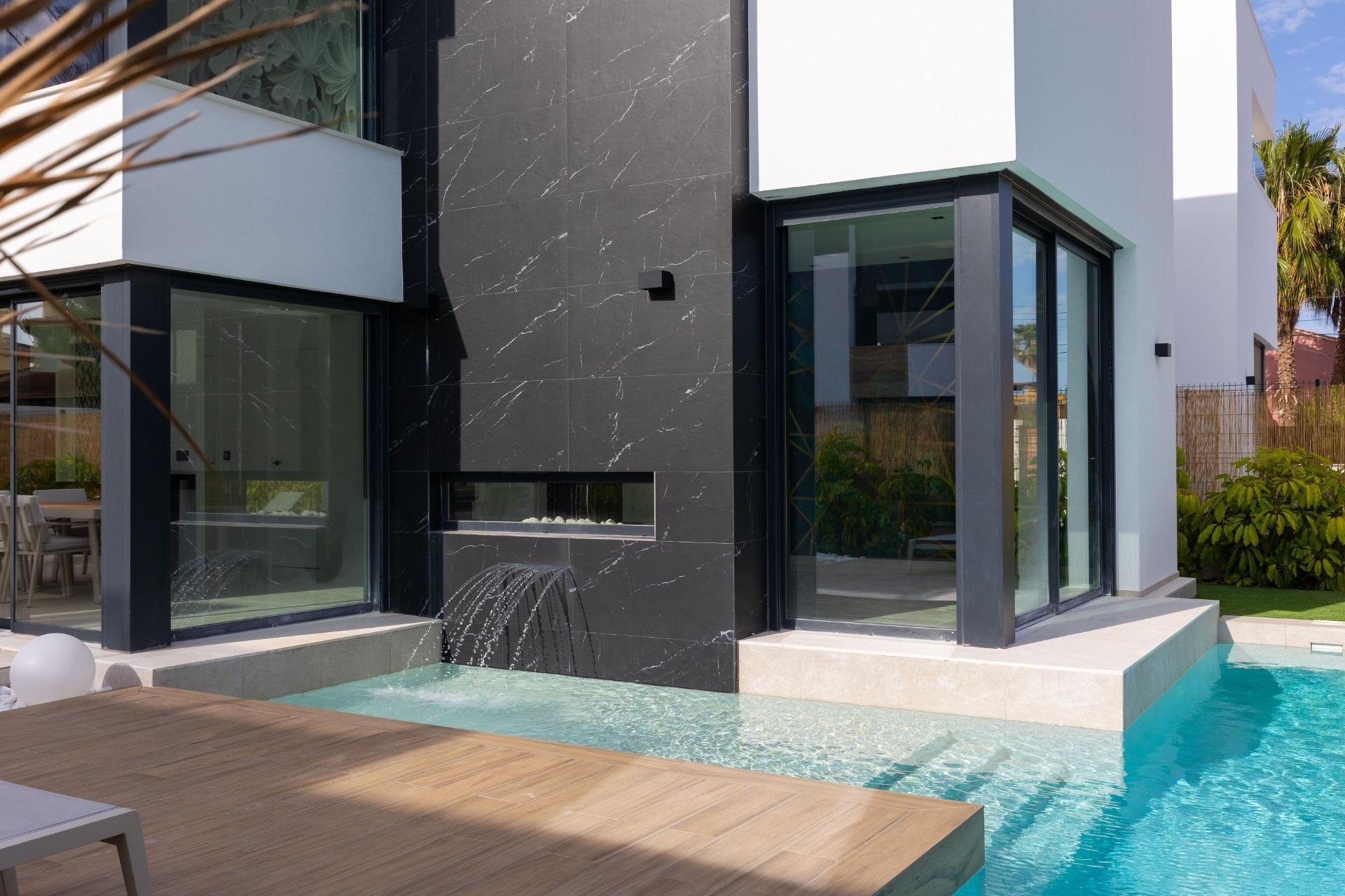 Reventa - Villa -
Torrevieja - Torreta Florida