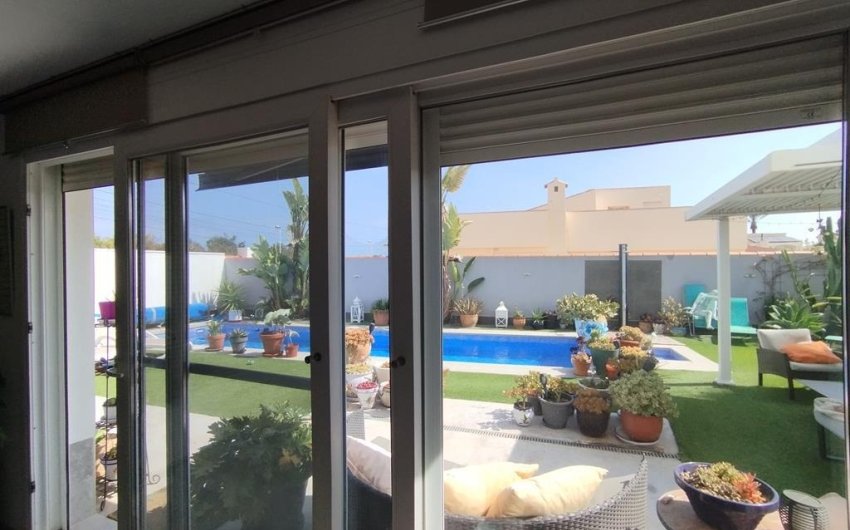 Reventa - Villa -
Torrevieja - Torreta Florida