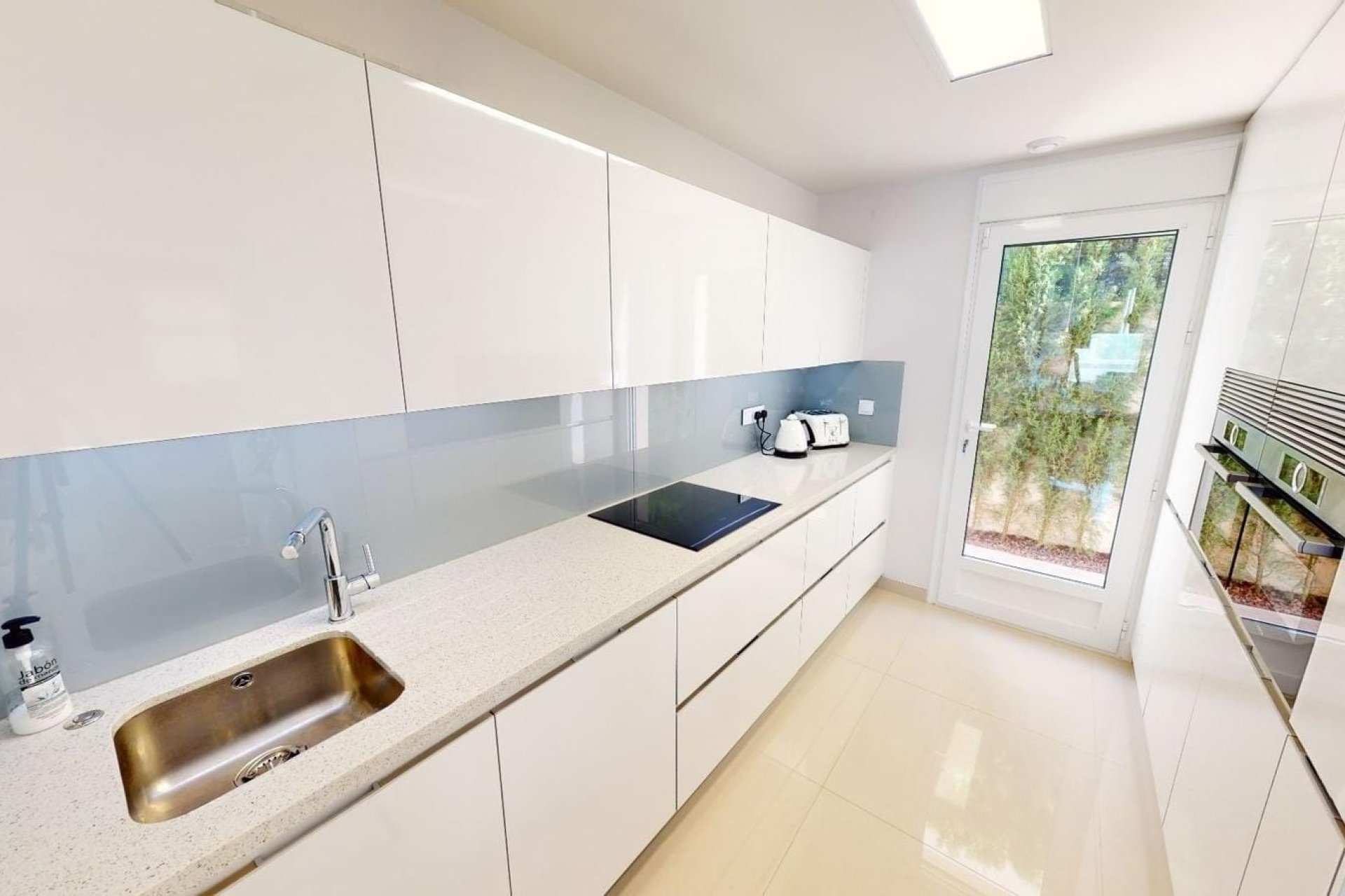 Reventa - Villa -
Torrevieja