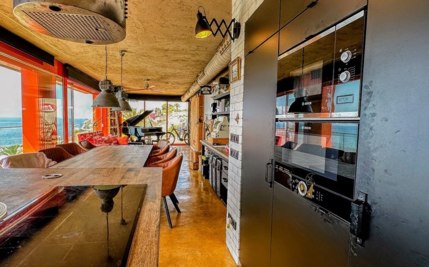 Reventa - Villa -
Villajoyosa