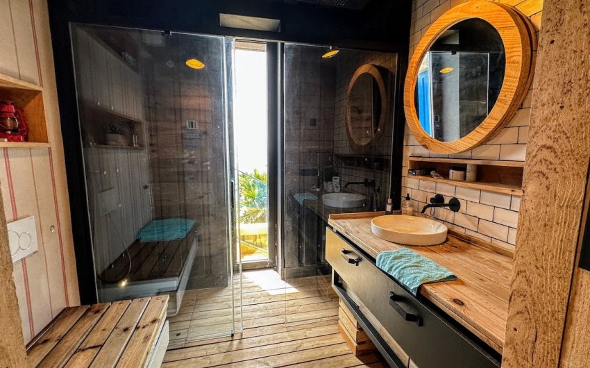 Reventa - Villa -
Villajoyosa