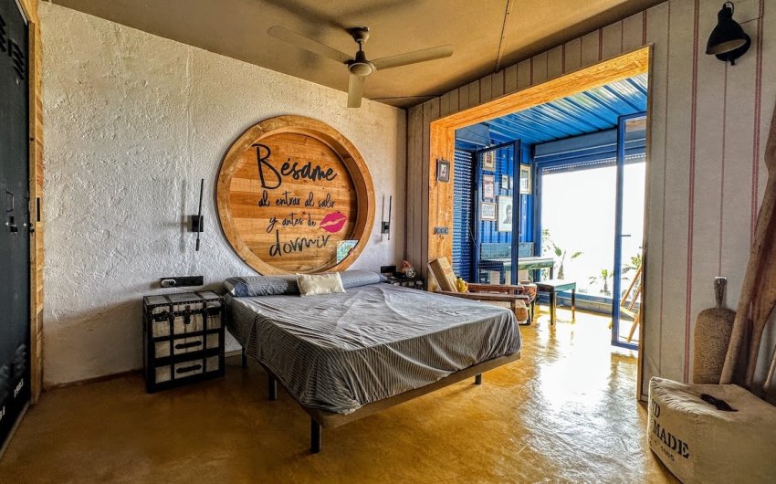 Reventa - Villa -
Villajoyosa