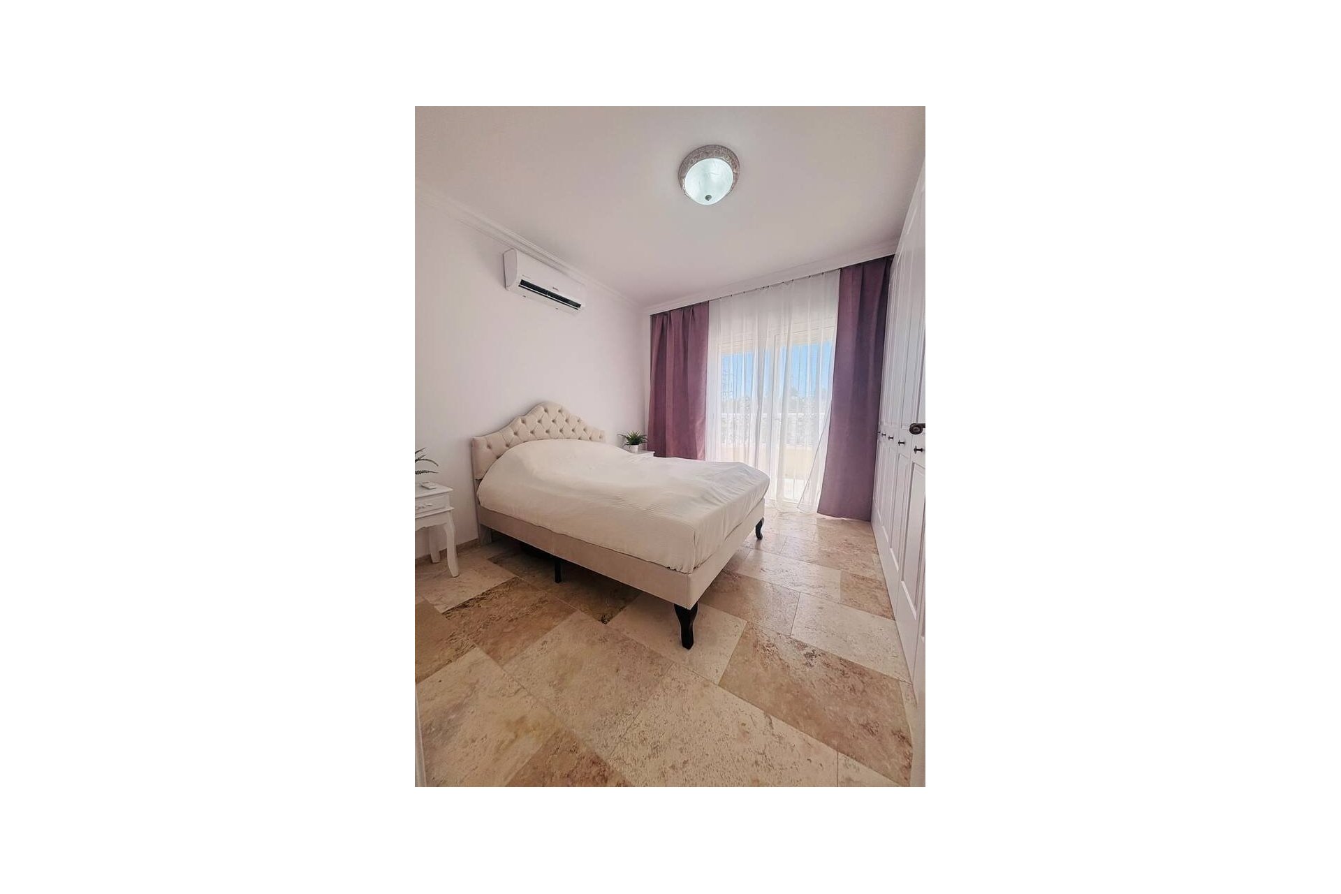 Reventa - Villa -
Villamartin - Costa Blanca