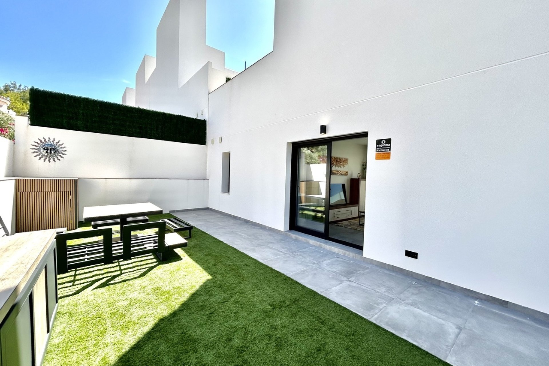 Reventa - Villa -
Villamartin - Costa Blanca