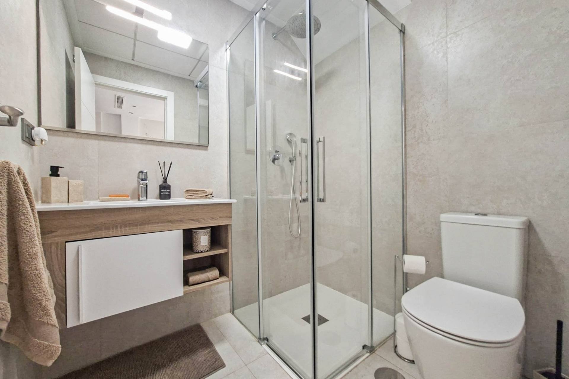 Reventa - Villa -
Villamartin - Costa Blanca
