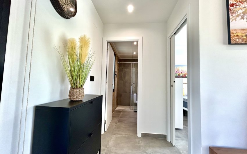 Reventa - Villa -
Villamartin - Costa Blanca
