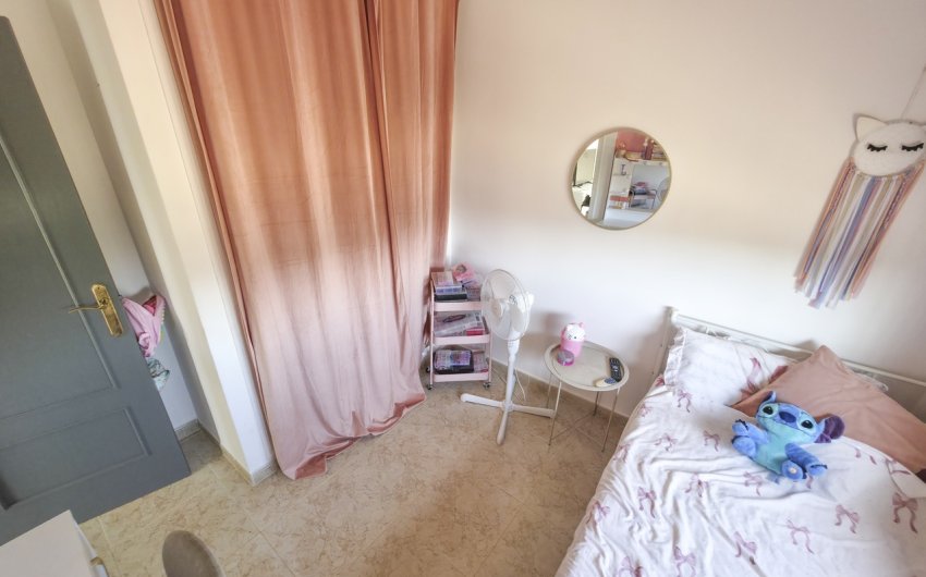 Reventa - Villa -
Villamartin - Costa Blanca