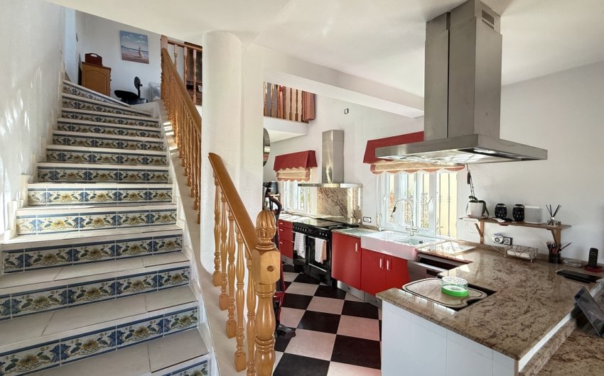 Reventa - Villa -
Villamartin - Costa Blanca