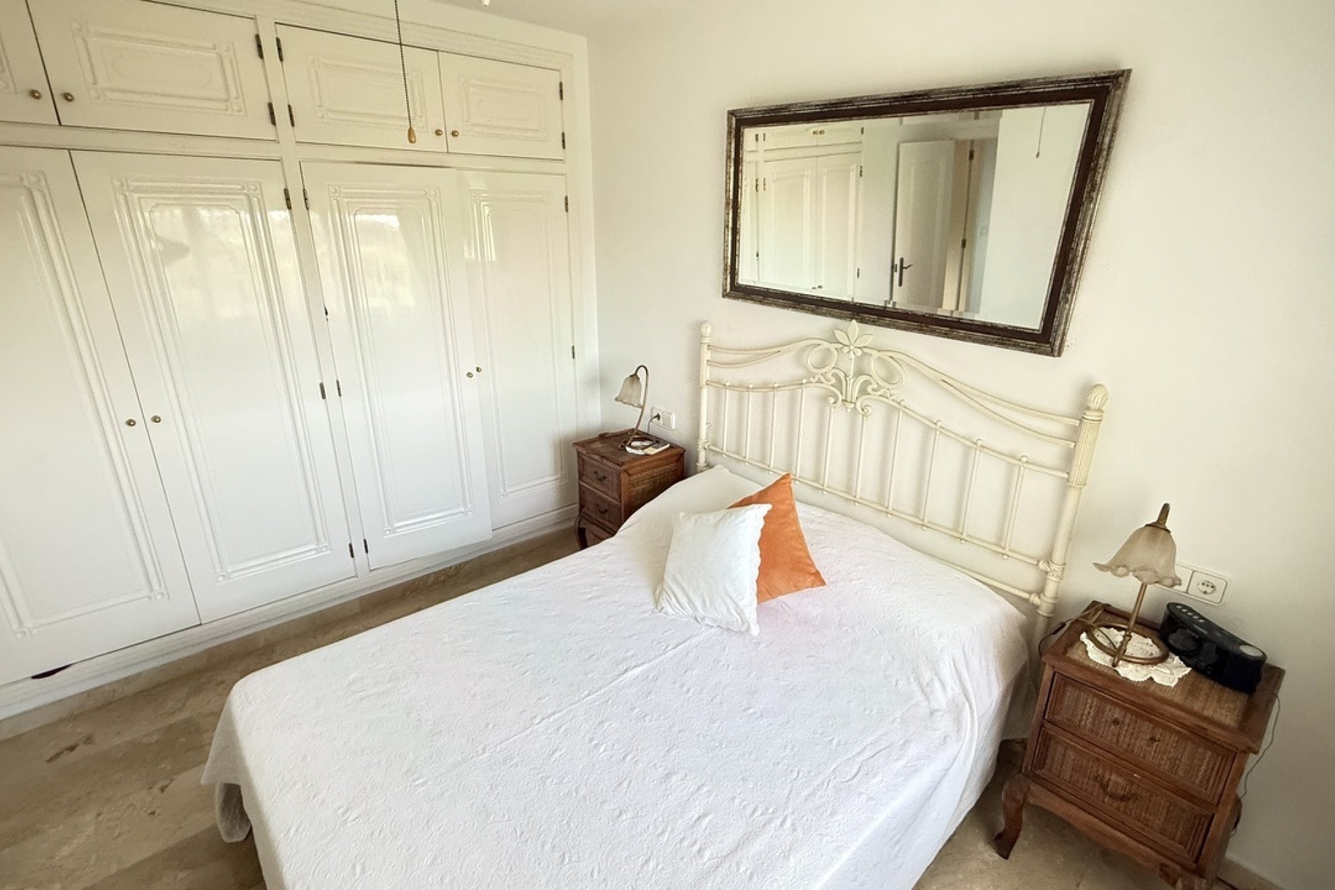 Reventa - Villa -
Villamartin - Costa Blanca