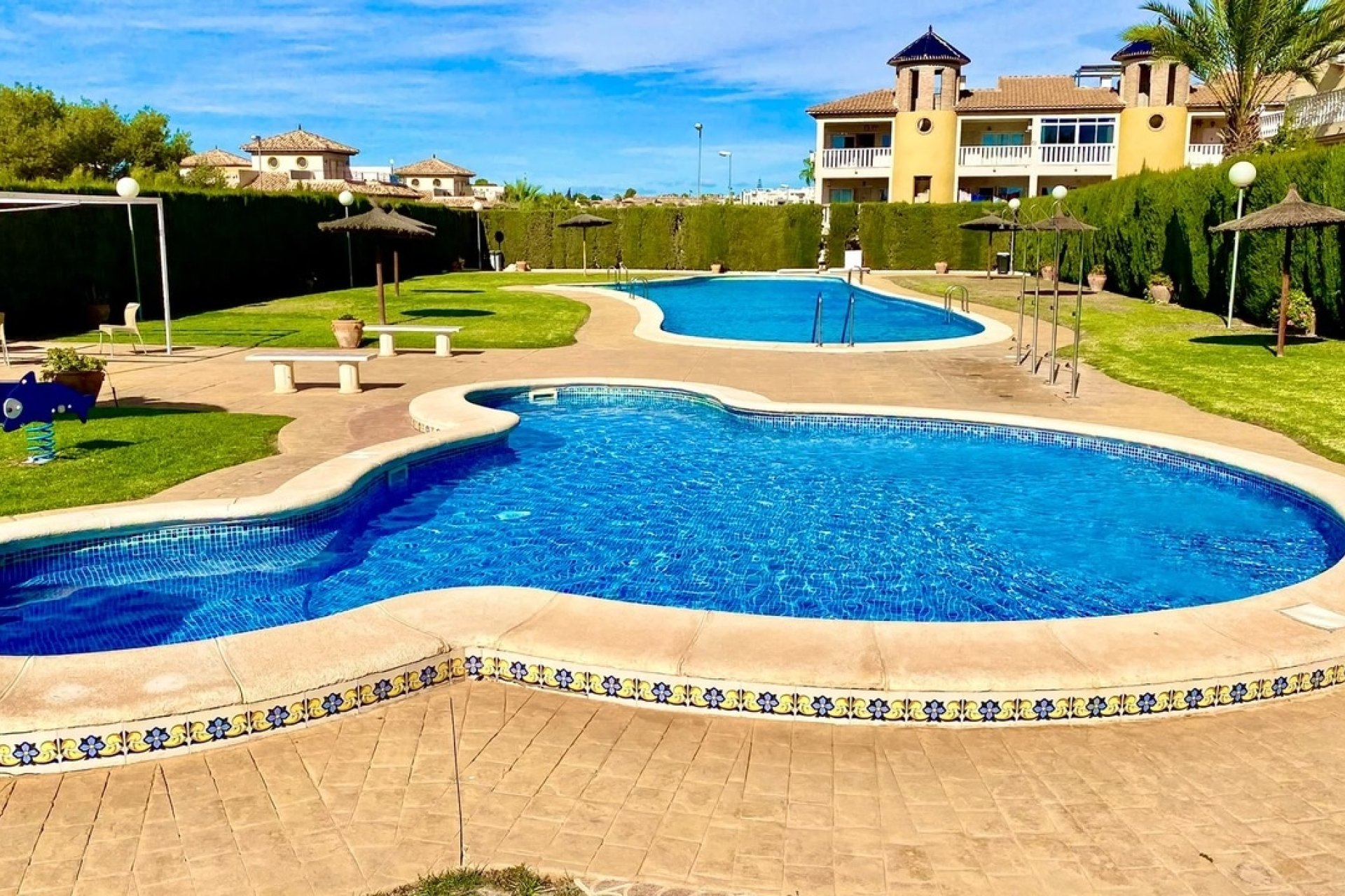 Reventa - Villa -
Villamartin - Costa Blanca