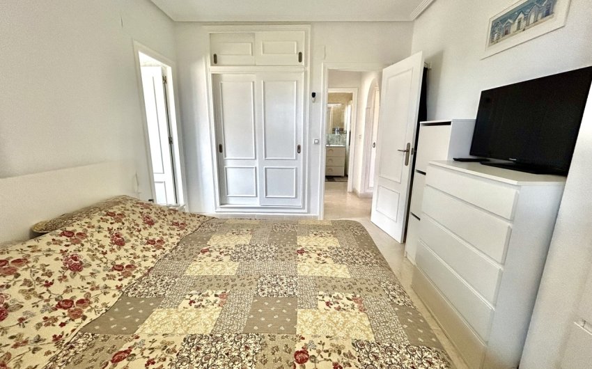 Reventa - Villa -
Villamartin - Costa Blanca