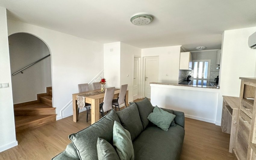 Reventa - Villa -
Villamartin - Costa Blanca