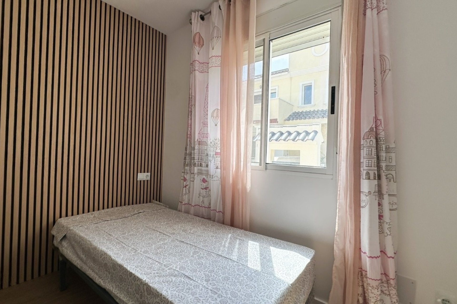 Reventa - Villa -
Villamartin - Costa Blanca