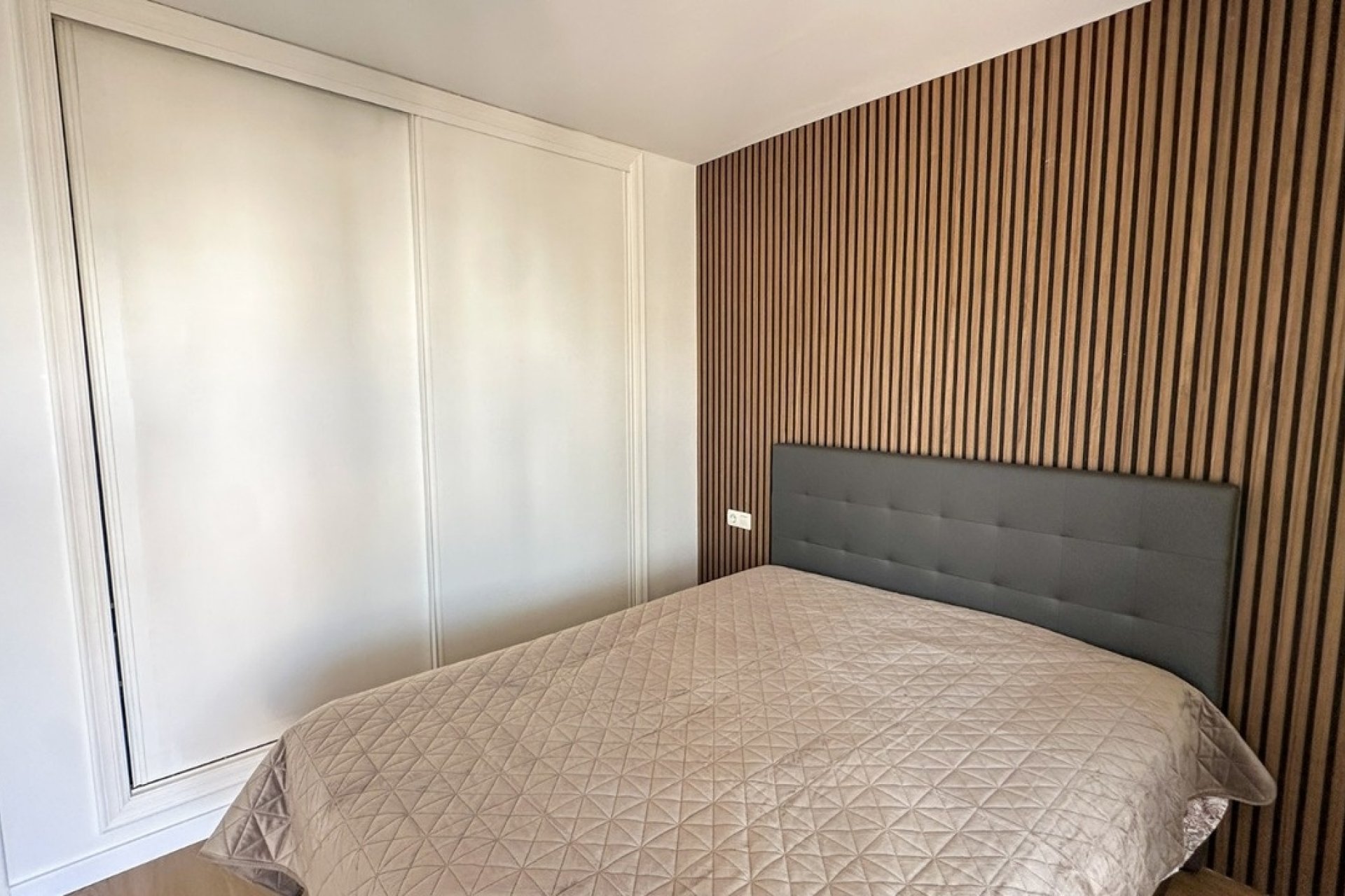 Reventa - Villa -
Villamartin - Costa Blanca