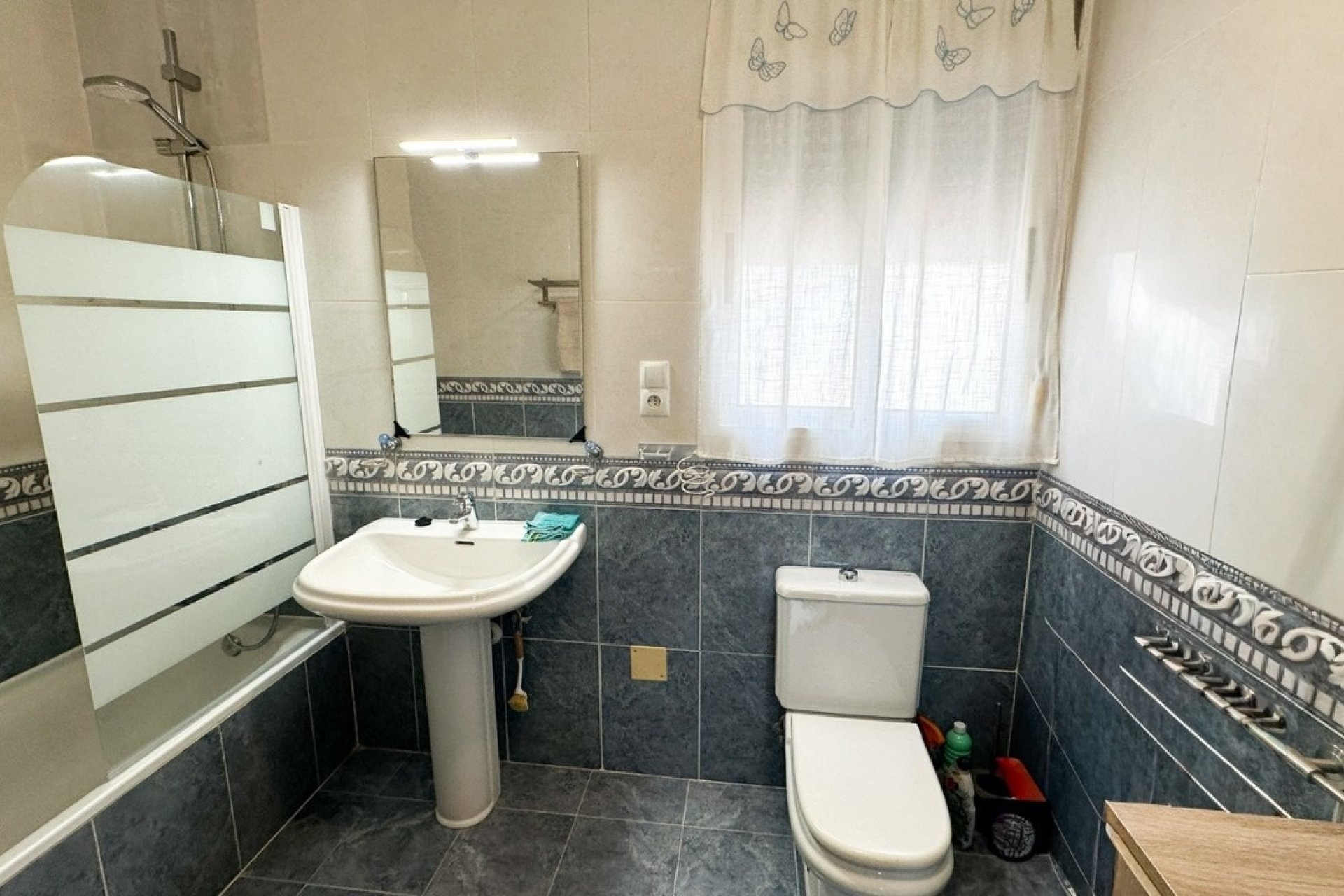 Reventa - Villa -
Villamartin - Costa Blanca