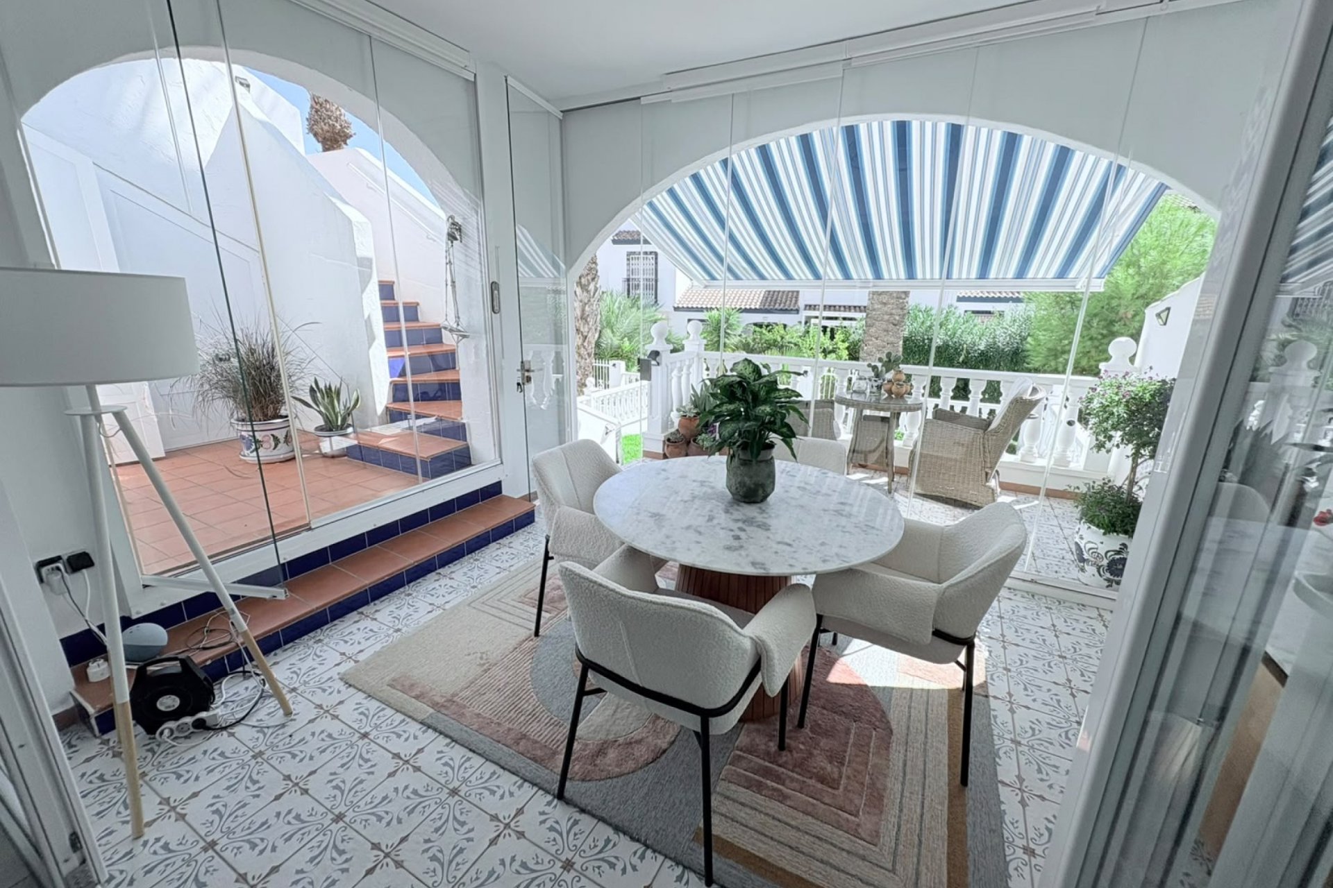 Reventa - Villa -
Villamartin - Costa Blanca