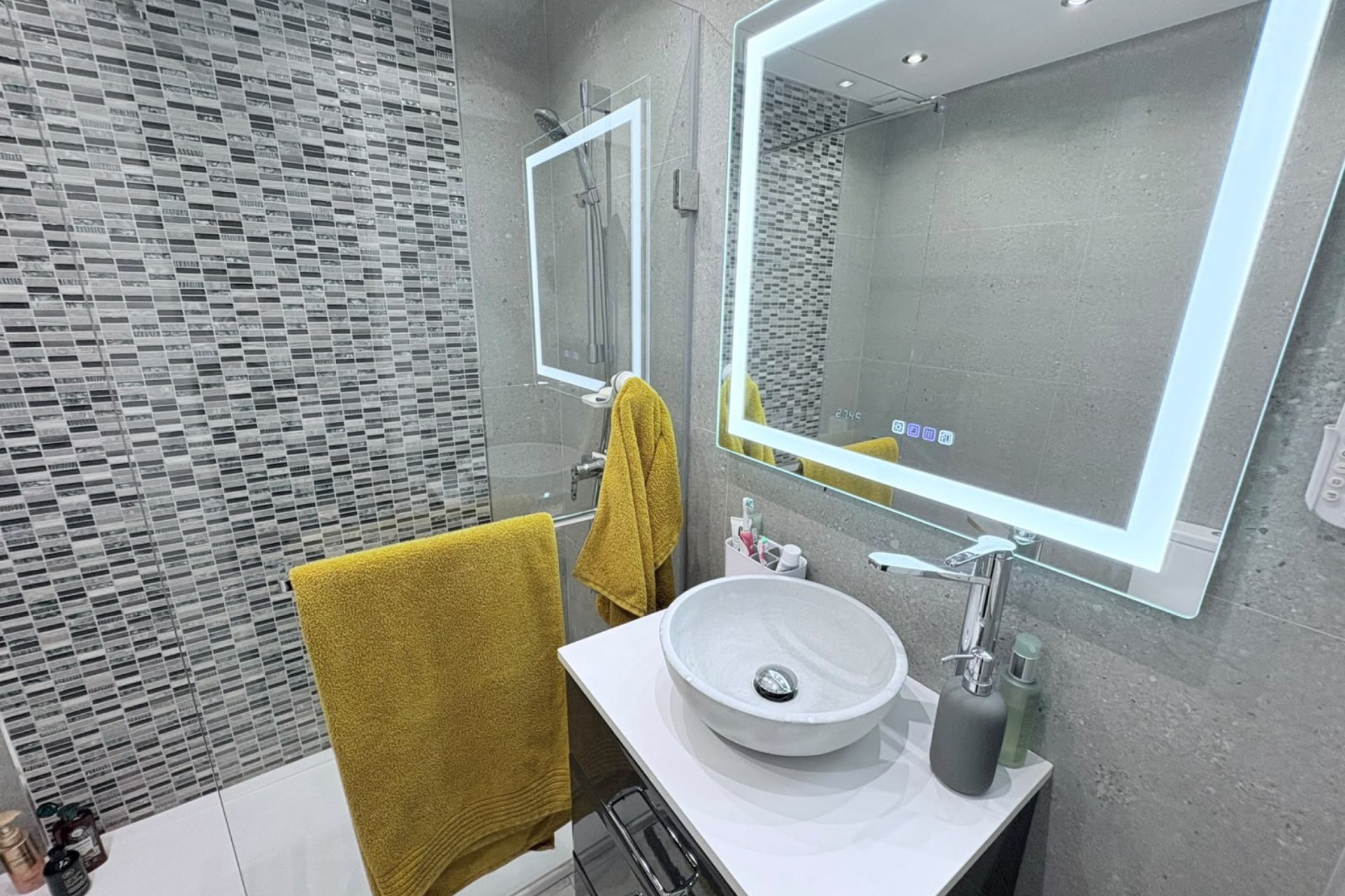 Reventa - Villa -
Villamartin - Costa Blanca