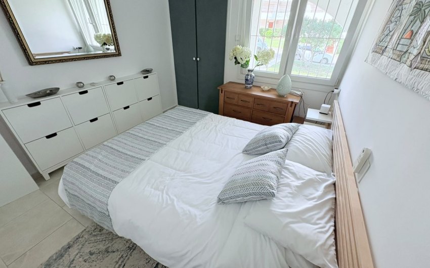 Reventa - Villa -
Villamartin - Costa Blanca