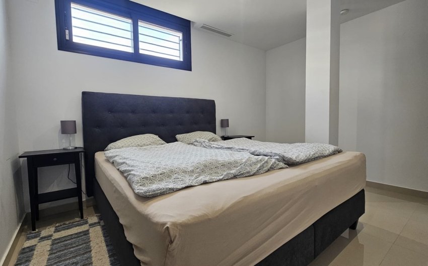 Reventa - Villa -
Villamartin - Costa Blanca