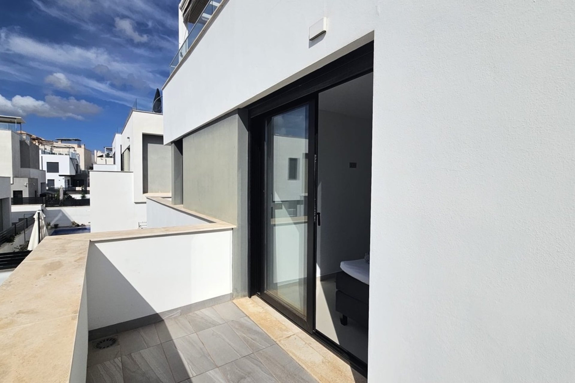 Reventa - Villa -
Villamartin - Costa Blanca