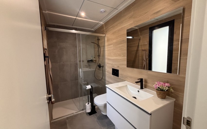 Reventa - Villa -
Villamartin - Costa Blanca