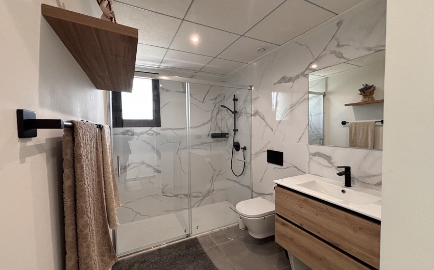 Reventa - Villa -
Villamartin - Costa Blanca