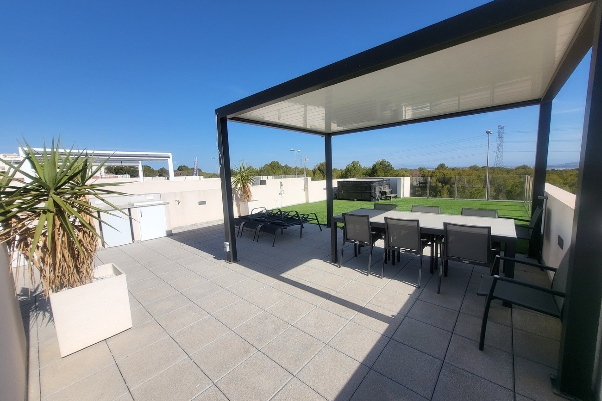 Reventa - Villa -
Villamartin - Costa Blanca