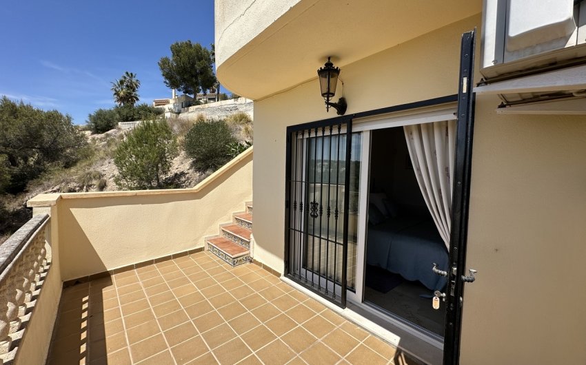 Reventa - Villa -
Villamartin - Costa Blanca
