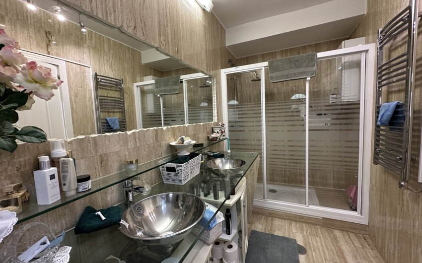 Reventa - Villa -
Villamartin - Costa Blanca