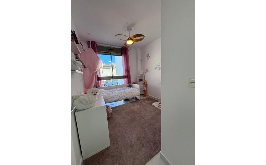 Reventa - Villa -
Villamartin - Costa Blanca