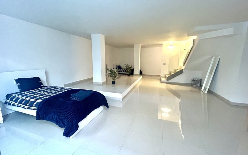 Reventa - Villa -
Villamartin - Costa Blanca