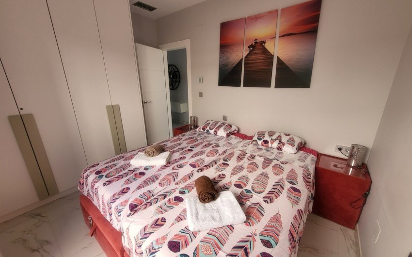 Reventa - Villa -
Villamartin - Costa Blanca