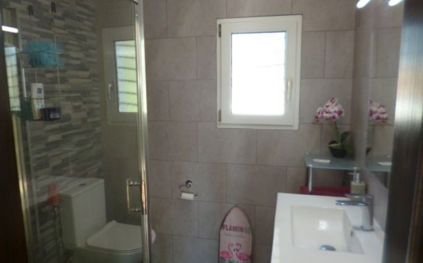 Reventa - Villa -
Villamartin - Costa Blanca