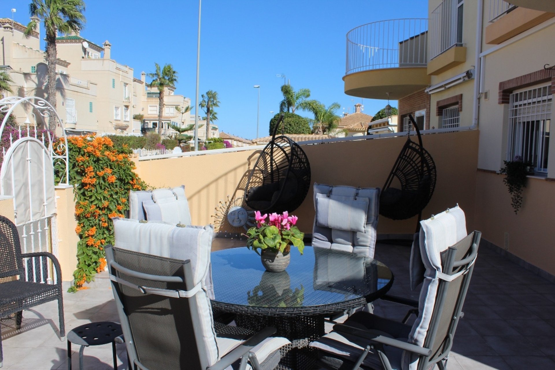 Reventa - Villa -
Villamartin - Costa Blanca