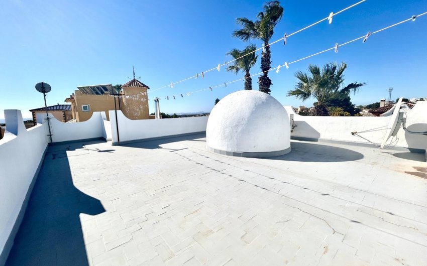 Reventa - Villa -
Villamartin - Costa Blanca