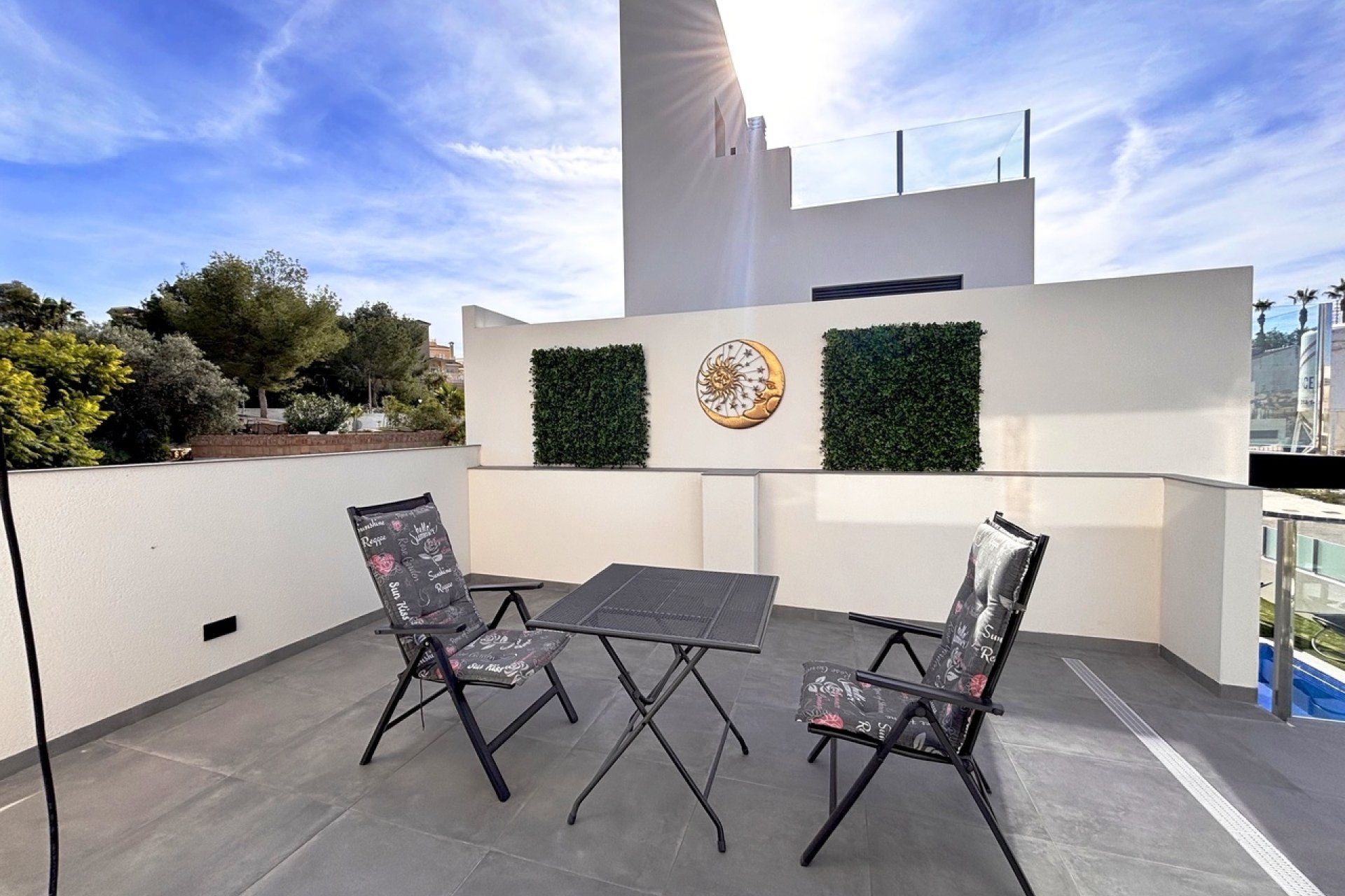 Reventa - Villa -
Villamartin - Costa Blanca
