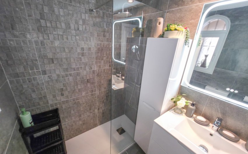 Reventa - Villa -
Villamartin - Costa Blanca