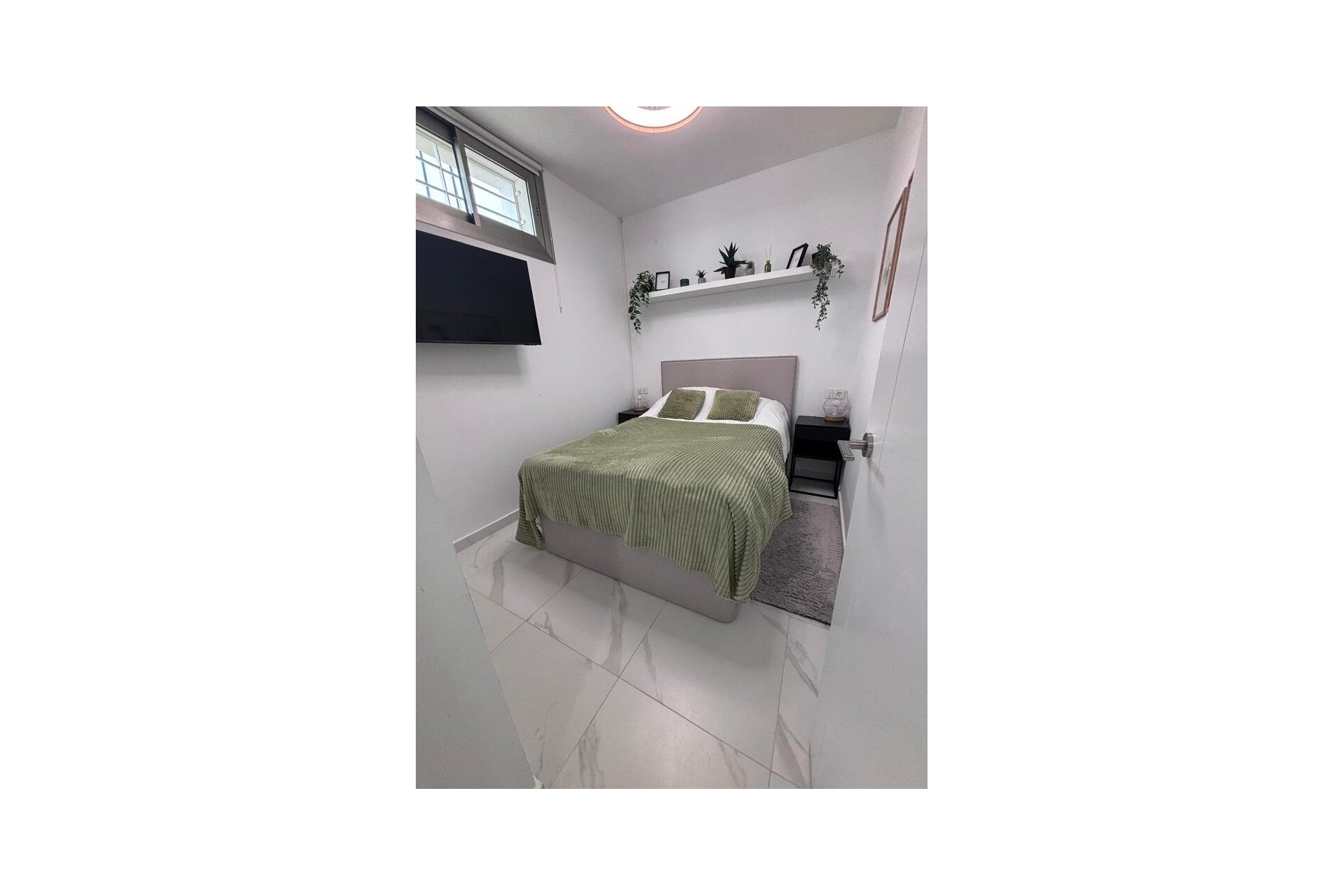 Reventa - Villa -
Villamartin - Costa Blanca