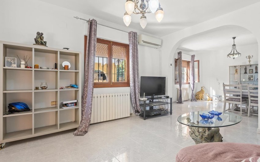 Reventa - Villa -
Villamartín - Las Filipinas