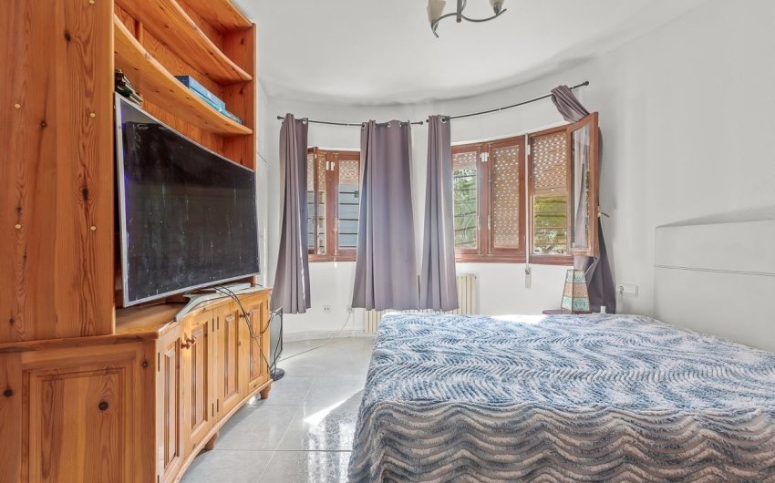 Reventa - Villa -
Villamartín - Las Filipinas