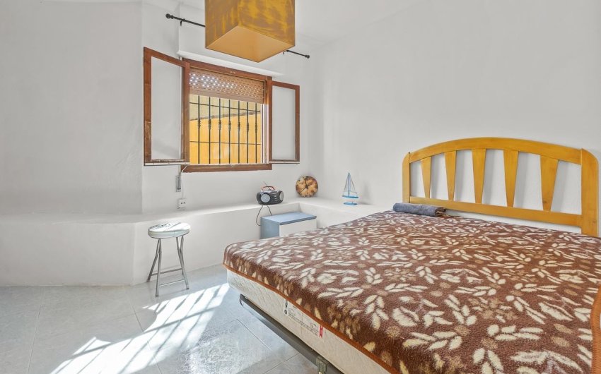 Reventa - Villa -
Villamartín - Las Filipinas