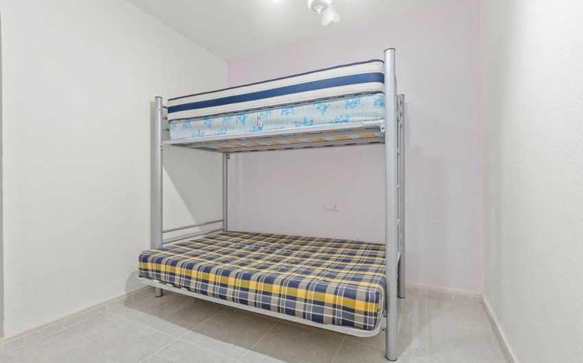 Reventa - Villa -
Villamartín - Las Filipinas